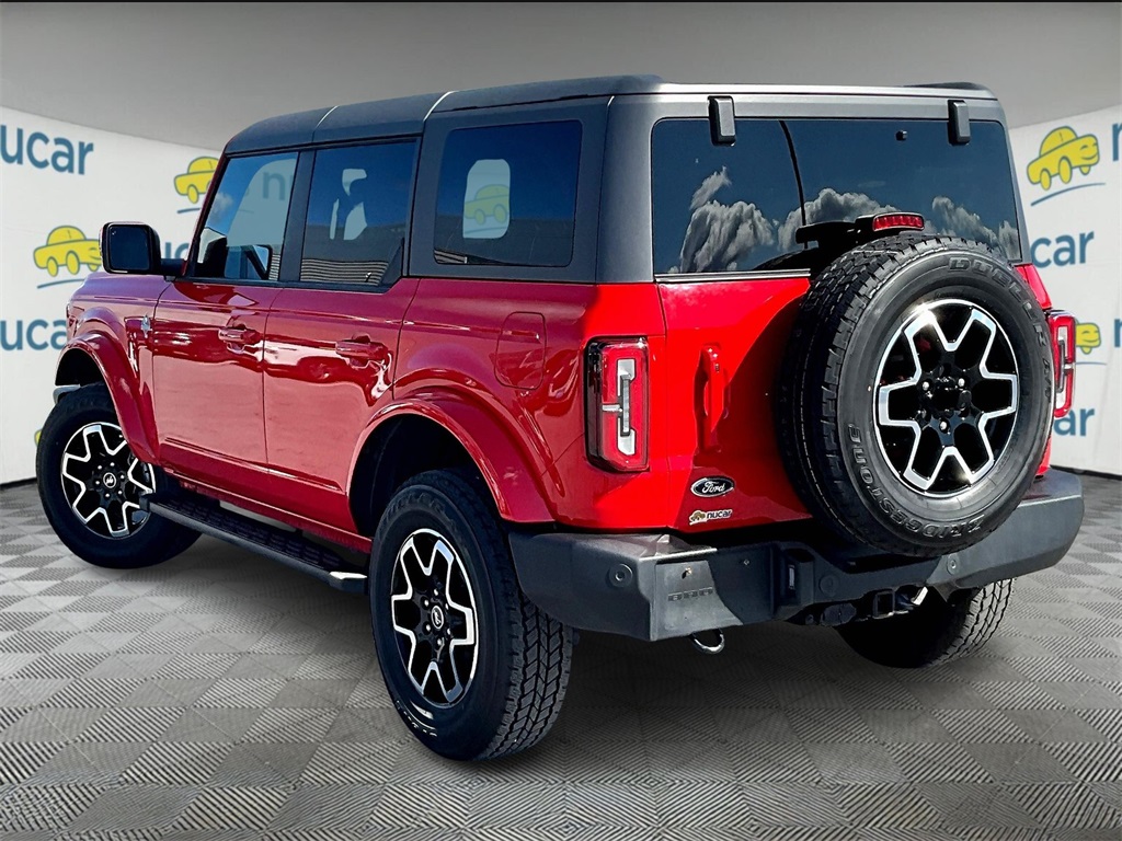 2023 Ford Bronco Outer Banks photo 4