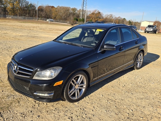 2014 Mercedes Benz C 250 photo 2
