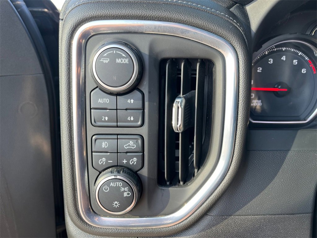 2022 Chevrolet Silverado 1500 LT Trail Boss photo 19