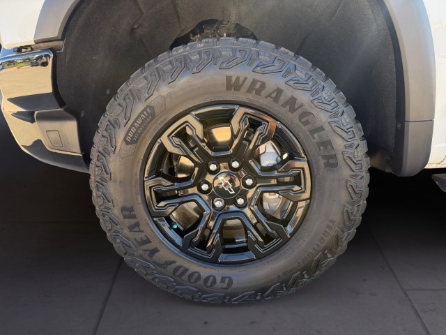 2023 Chevrolet Silverado 1500 ZR2 photo 14