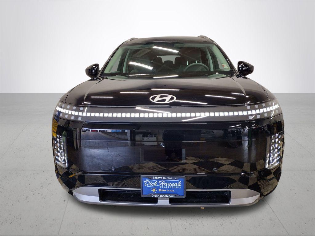 2026 Hyundai Ioniq SEL photo 3