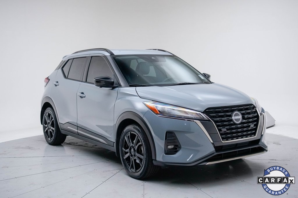 2022 Nissan Kicks SR photo 20