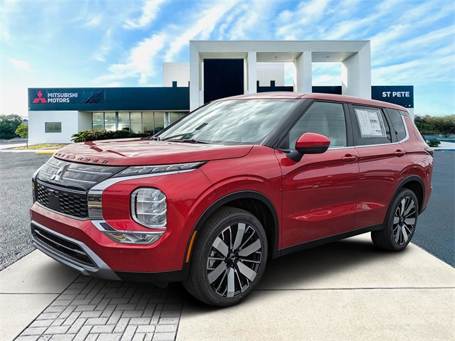 2025 Mitsubishi Outlander SE's photo