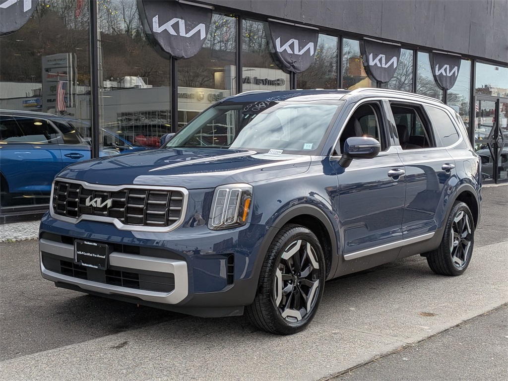 2023 Kia Telluride S's photo