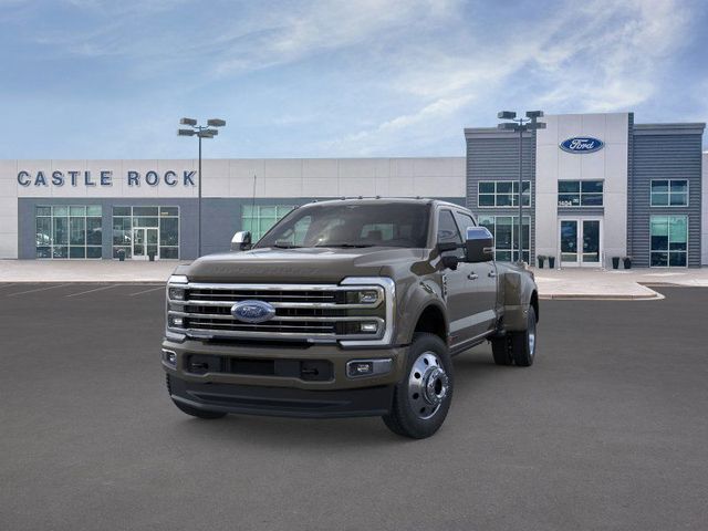 2026 Ford F-450 Platinum photo 2