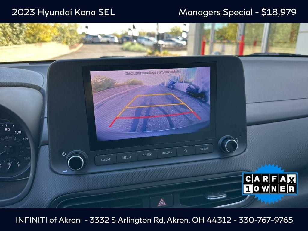 2023 Hyundai Kona SEL photo 3
