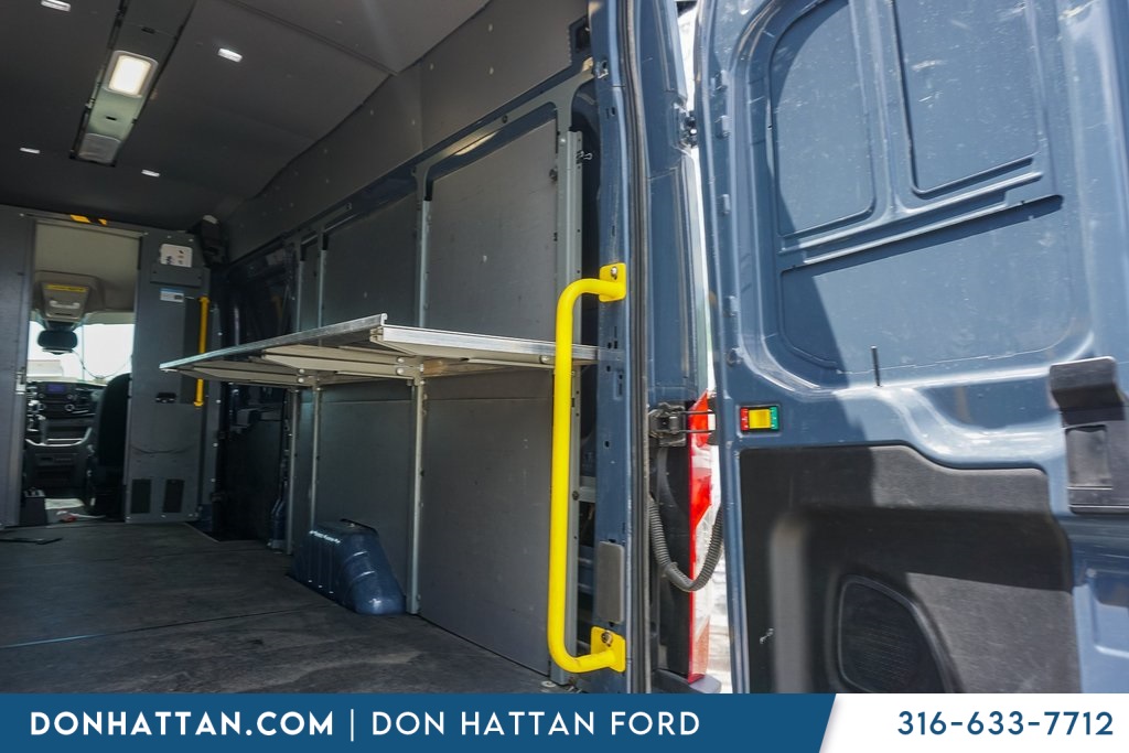 2020 Ford Transit photo 28