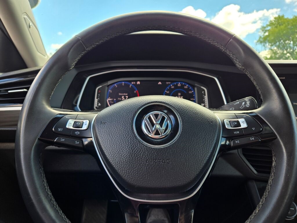 2020 Volkswagen Jetta 1.4T SEL photo 26