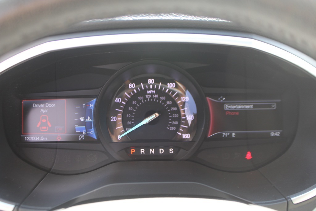2019 Ford Edge Titanium photo 13