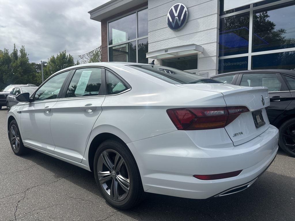 2019 Volkswagen Jetta R-Line photo 2