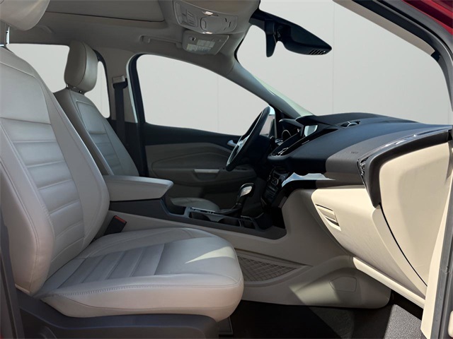 2019 Ford Escape Titanium photo 12