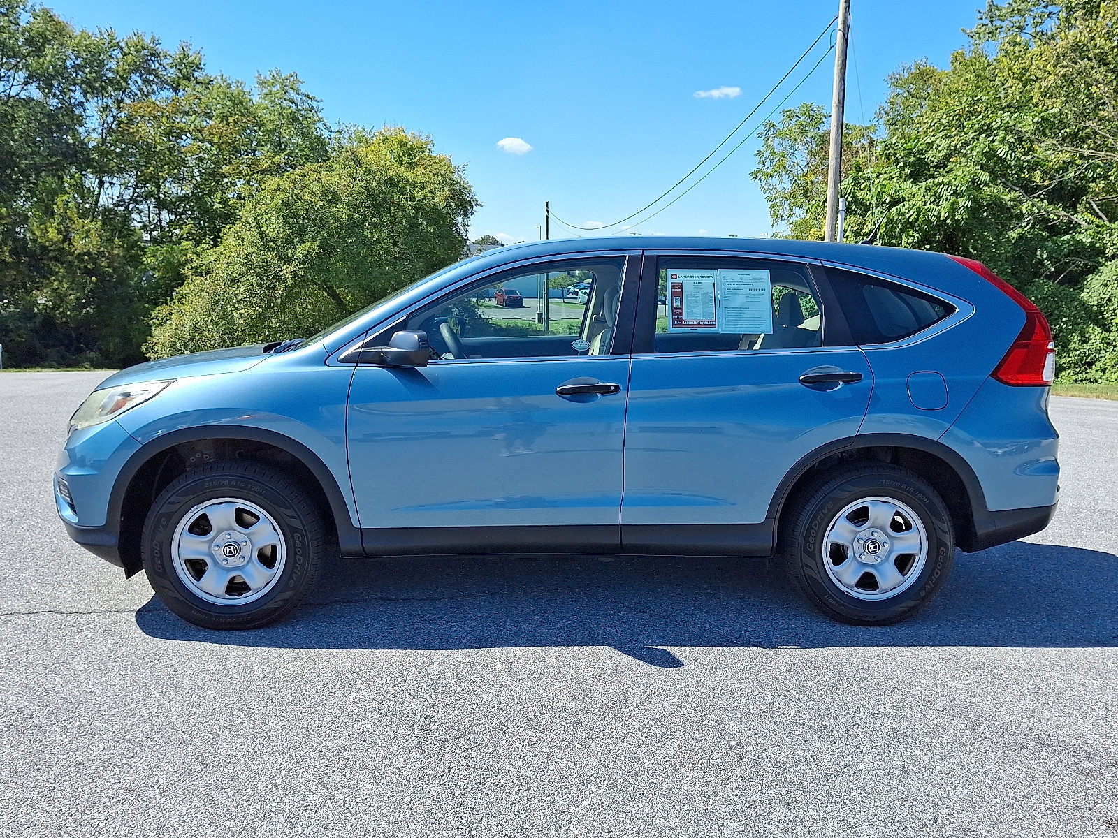 2015 Honda CR-V LX photo 4