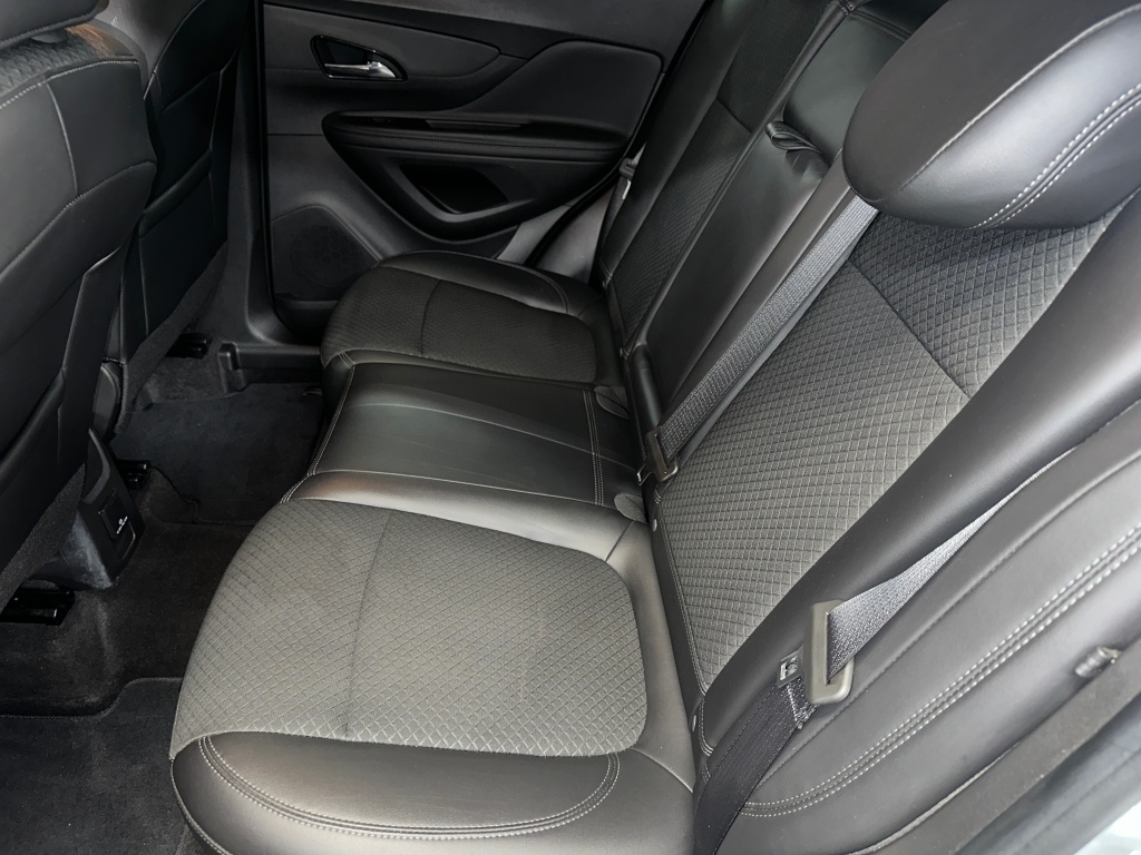 2022 Buick Encore Preferred photo 12