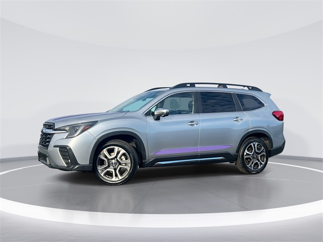 2023 Subaru Ascent Limited's photo