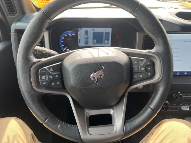 2023 Ford Bronco Outer Banks photo 29