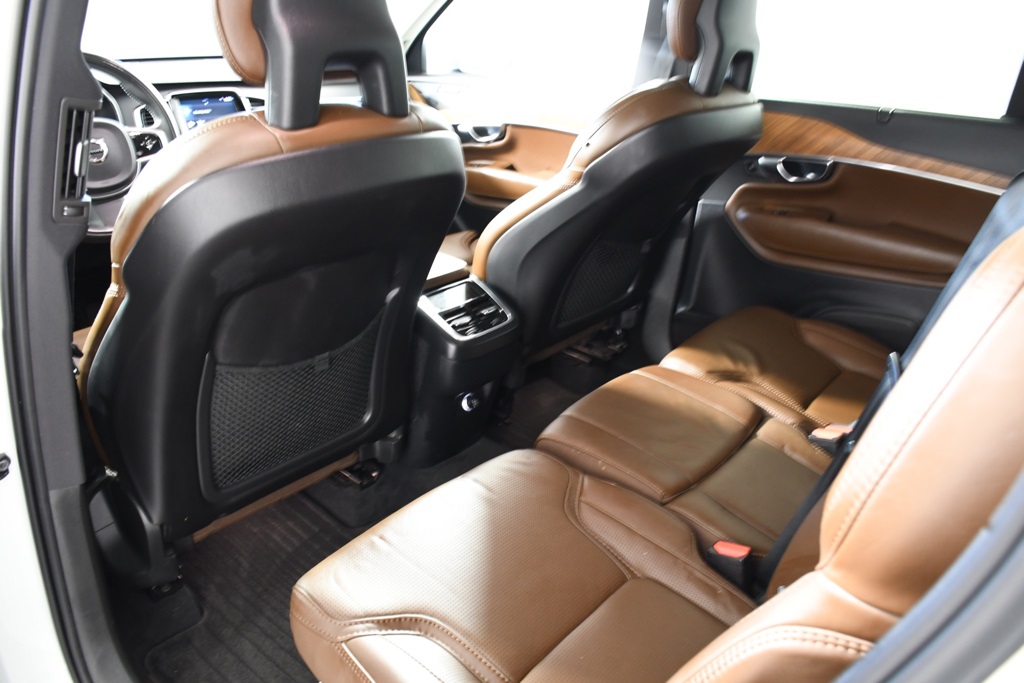 2020 Volvo XC90 T6 Inscription photo 20