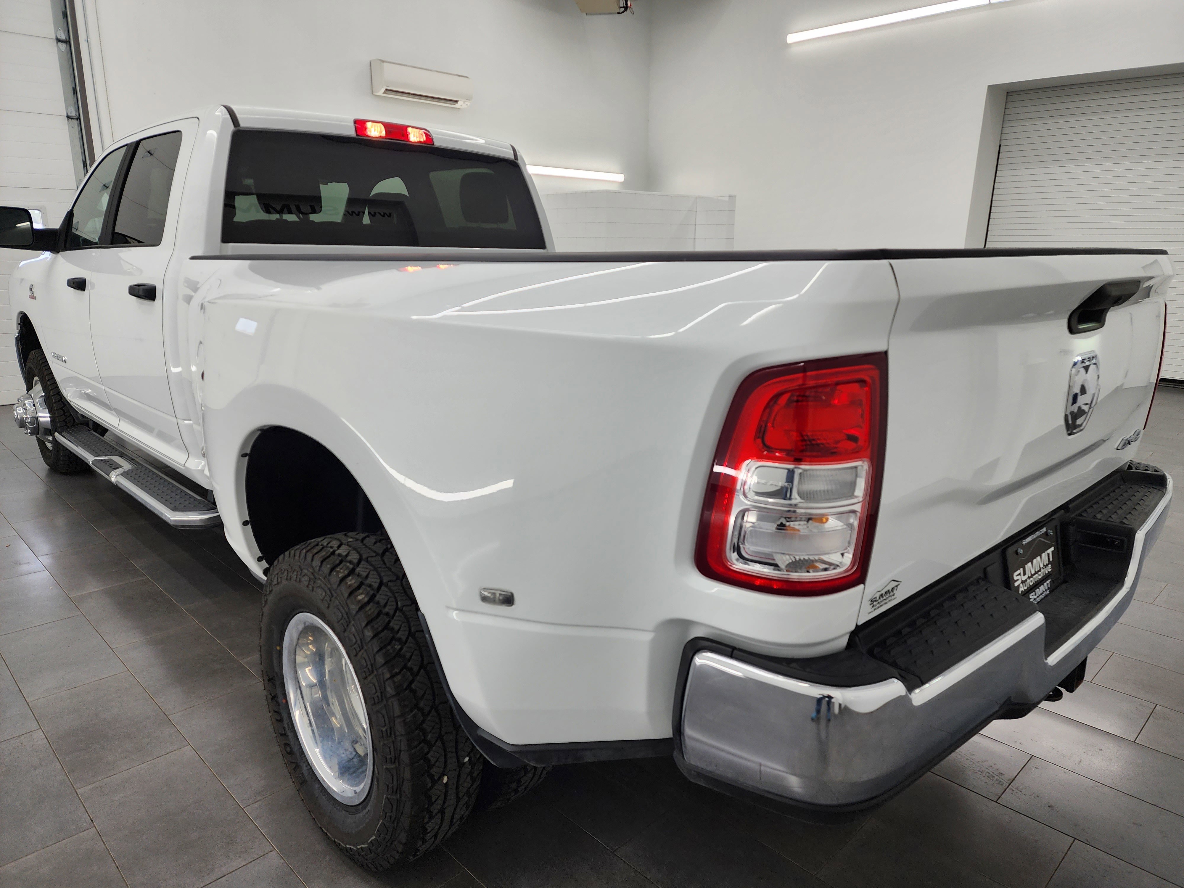 2022 Ram 3500 Big Horn photo 4