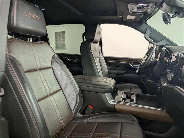2025 Chevrolet Silverado 2500HD High Country photo 20