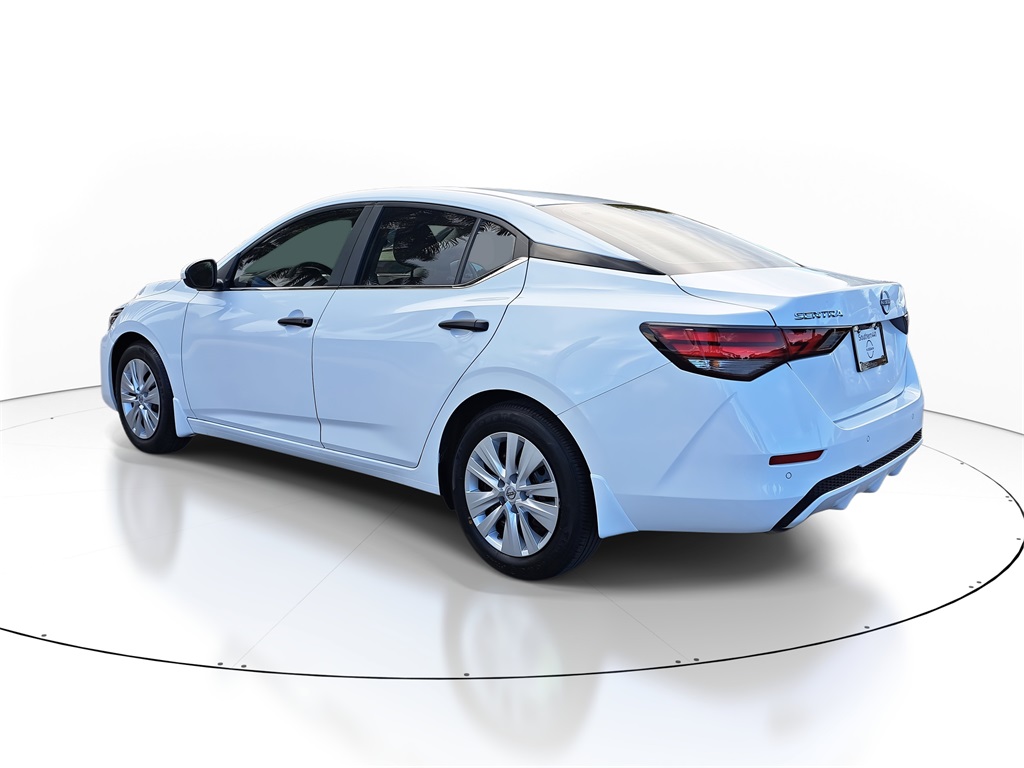 2025 Nissan Sentra S photo 5