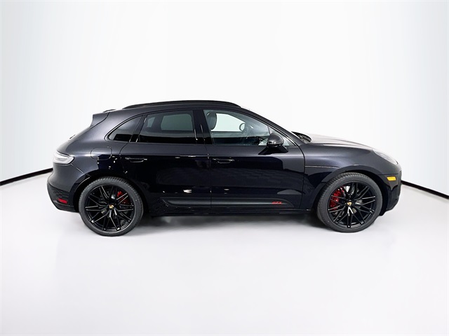2026 Porsche Macan GTS photo 8