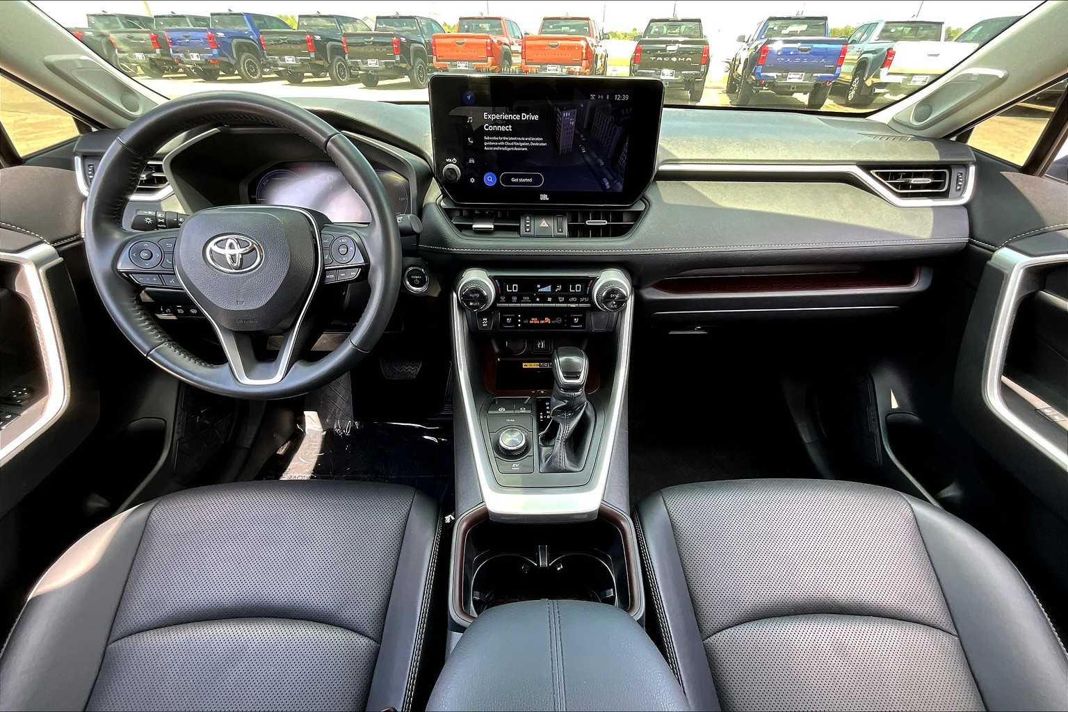 2024 Toyota RAV4 Hybrid Limited photo 14