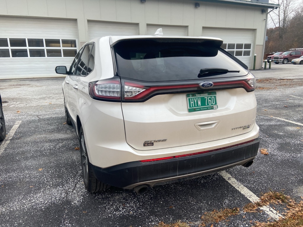 2018 Ford Edge Titanium photo 4