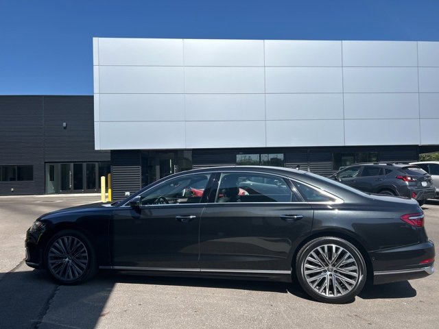 2019 Audi A8 L 55 TFSI Quattro photo 4