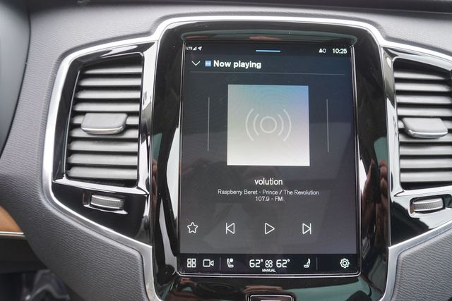2024 Volvo XC90 B5 Plus photo 30