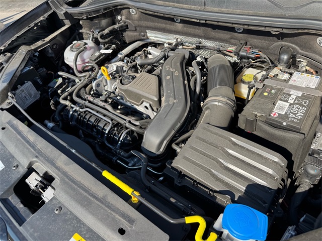 2025 Volkswagen Taos S photo 14