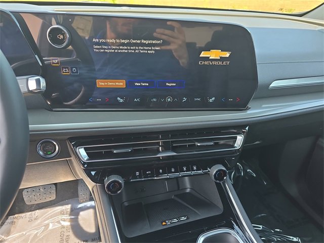 2026 Chevrolet Traverse photo 21