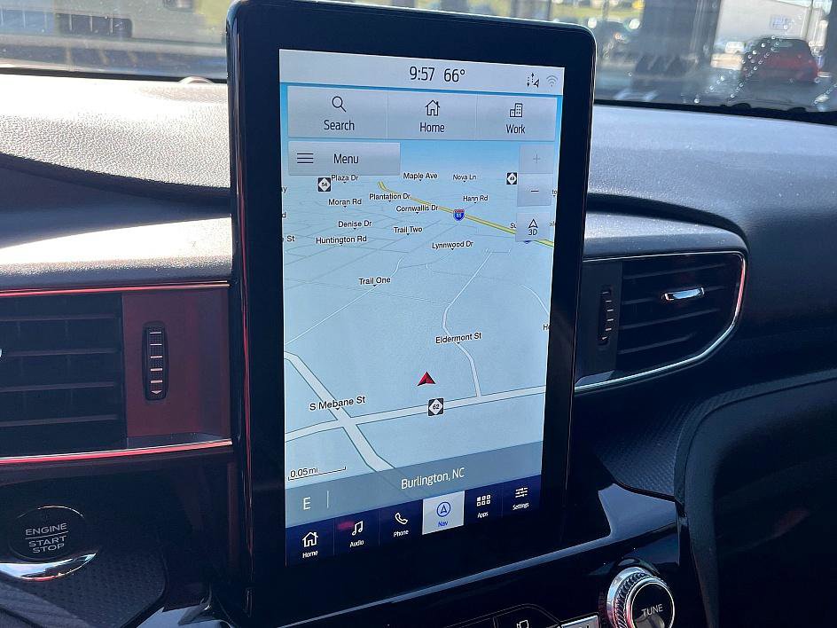 2021 Ford Explorer ST photo 21