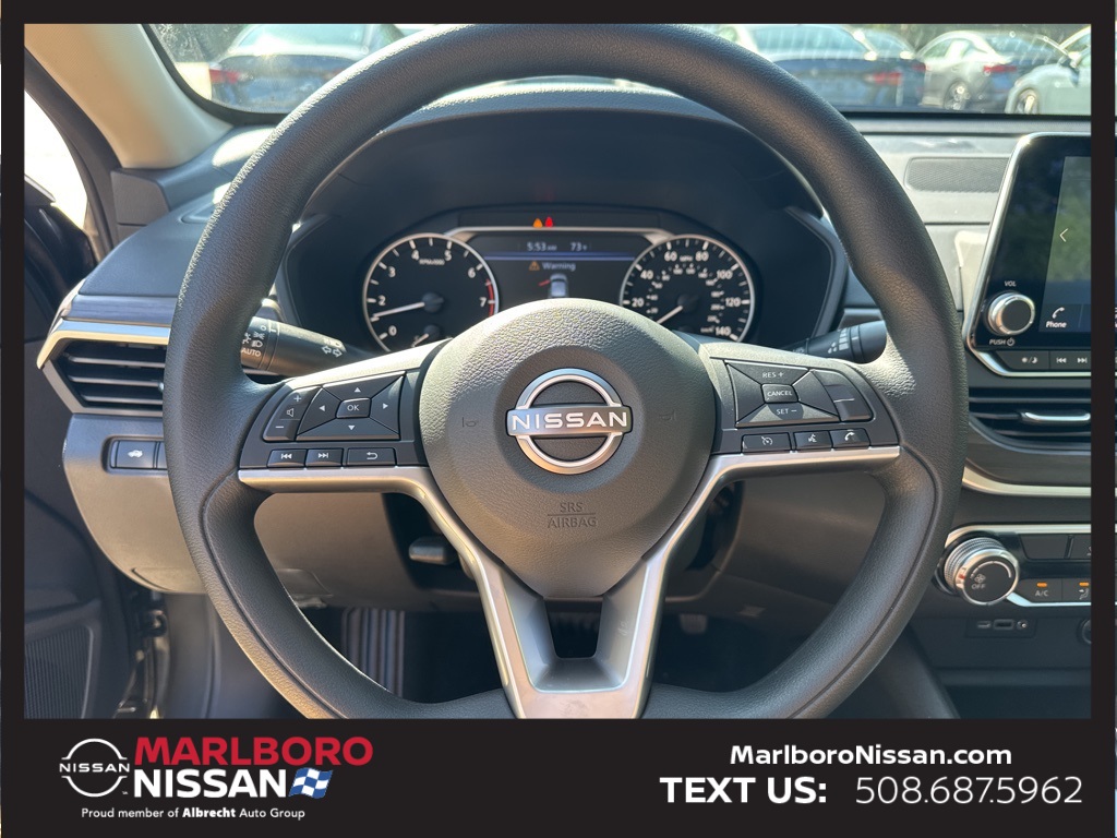 2025 Nissan Altima SV photo 20