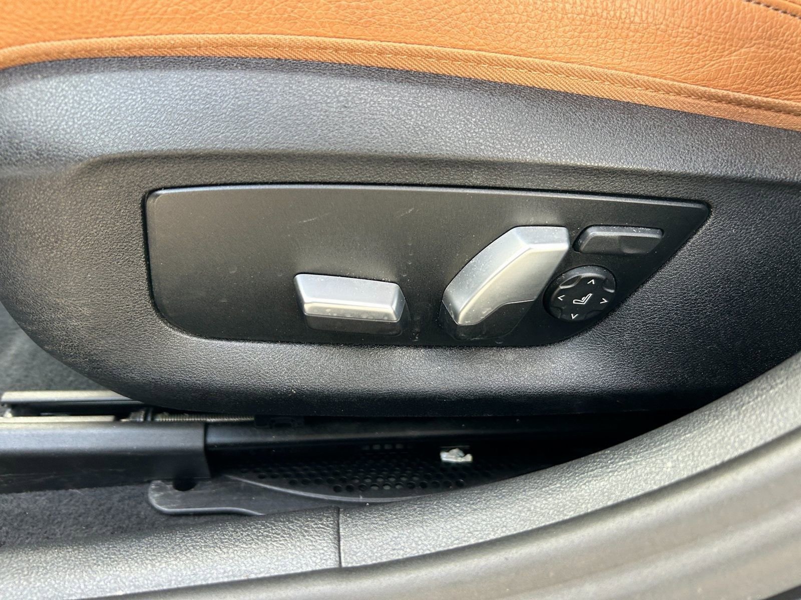 PreOwned 2020 BMW 5 Series 540i xDrive 4dr Car in Commack 51115