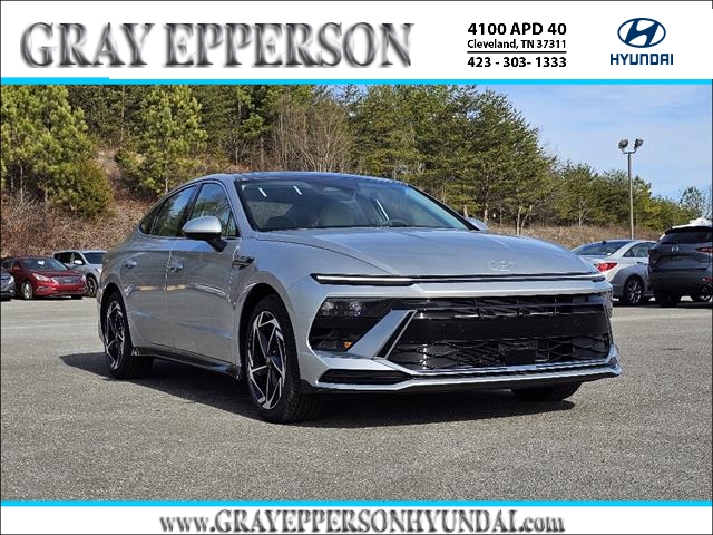 2024 Hyundai Sonata Hybrid SEL's photo