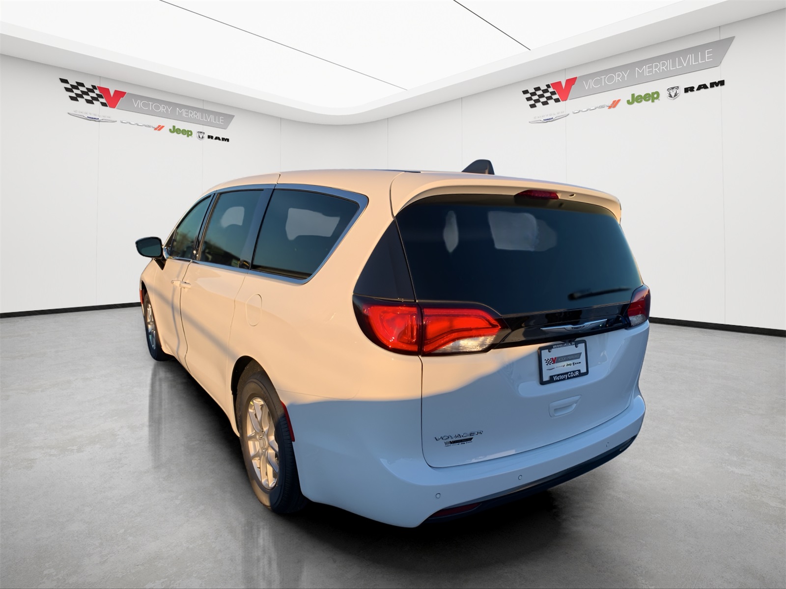 2026 Chrysler Voyager LX photo 3