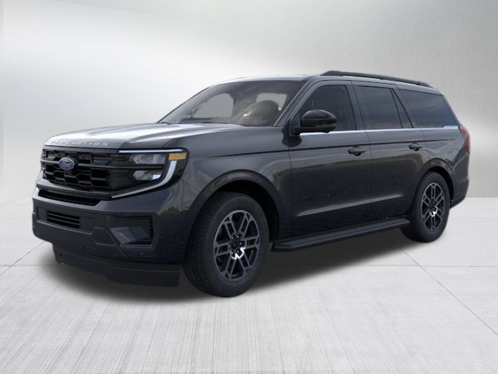 2025 Ford Expedition photo 2