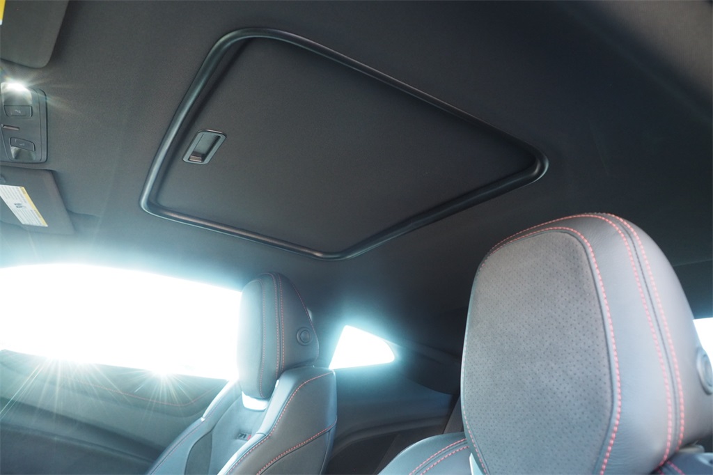 2022 Chevrolet Camaro ZL1 photo 13