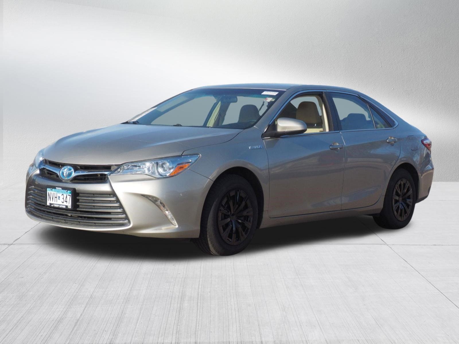 PreOwned 2016 Toyota Camry Hybrid LE 4dr Car in St. Cloud L2004 St