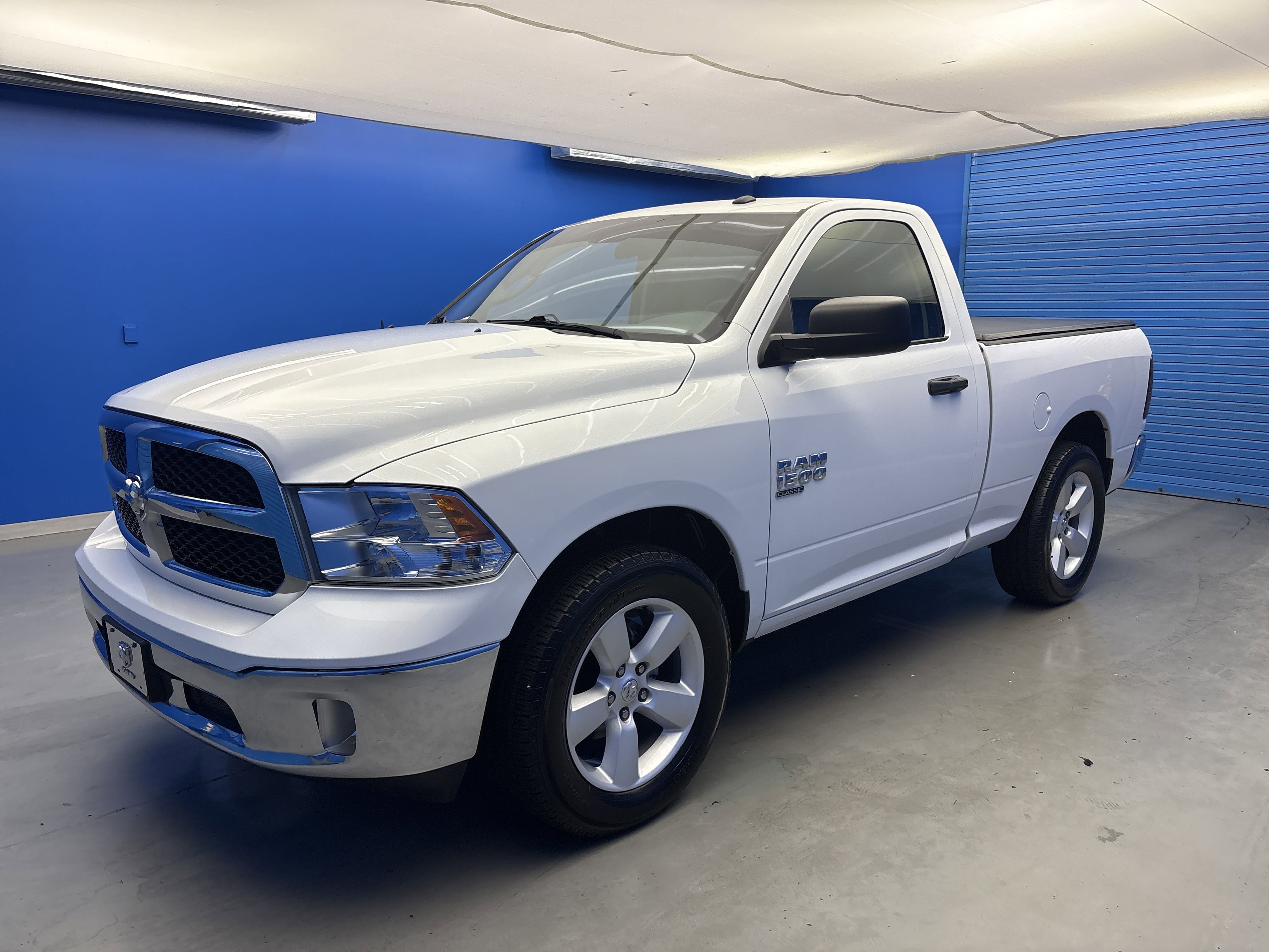 2020 Ram 1500 Tradesman ST photo 4
