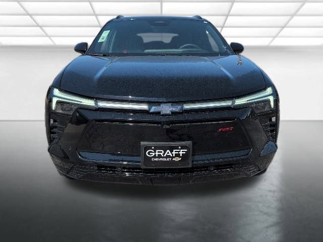 2025 Chevrolet Blazer EV RS photo 2
