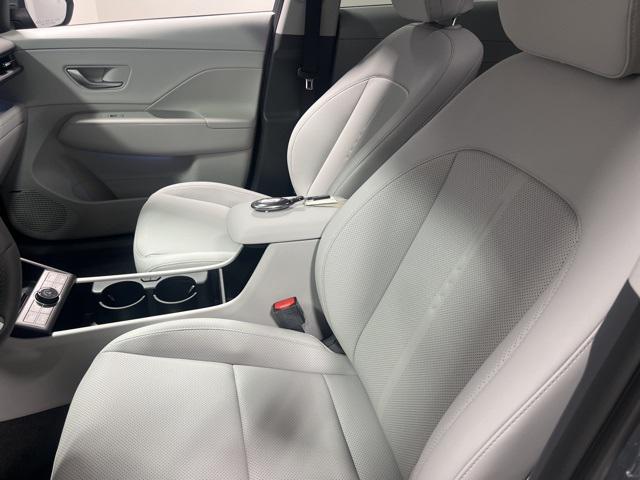 2026 Hyundai Kona Limited photo 8