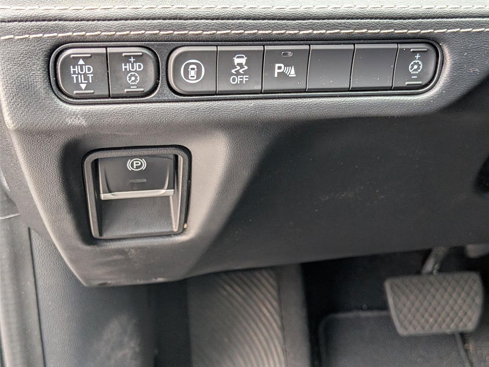 2022 Acura MDX Advance photo 16