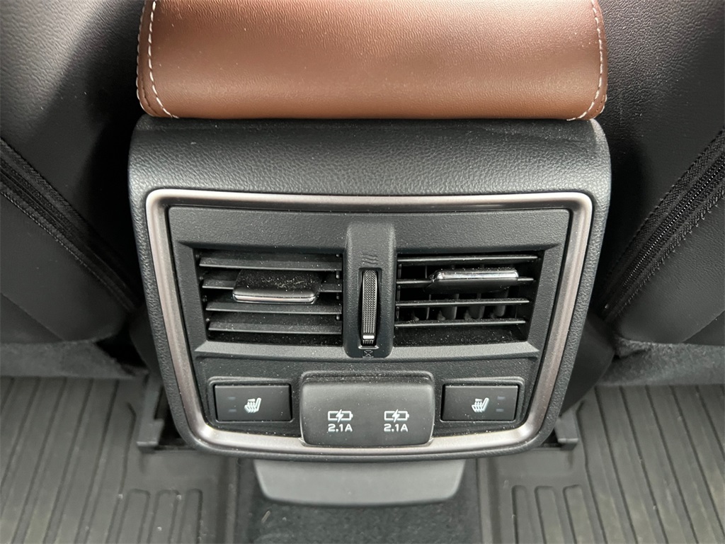 2022 Subaru Forester Touring photo 25