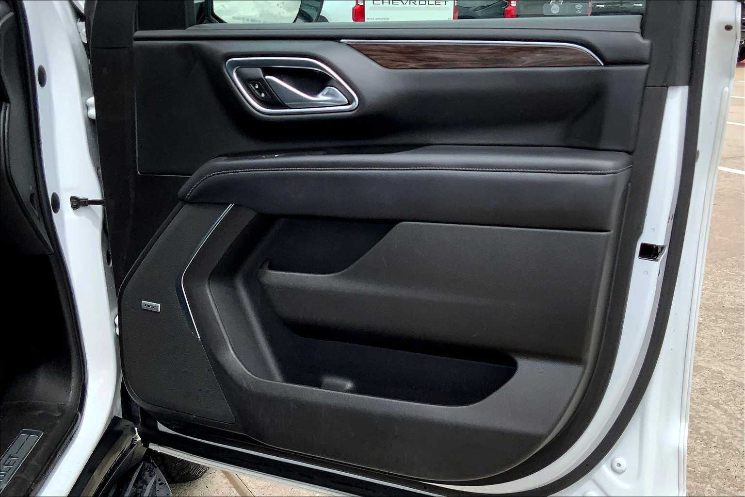 2021 Chevrolet Tahoe LT photo 38