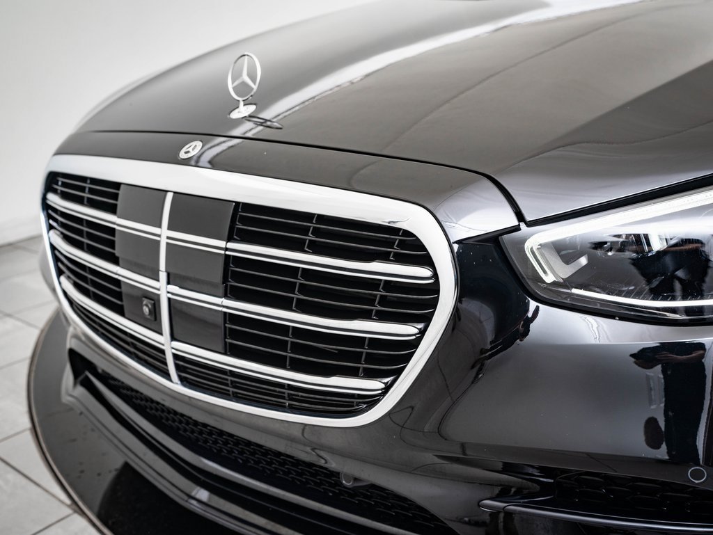 2022 Mercedes Benz S 580 4MATIC photo 3