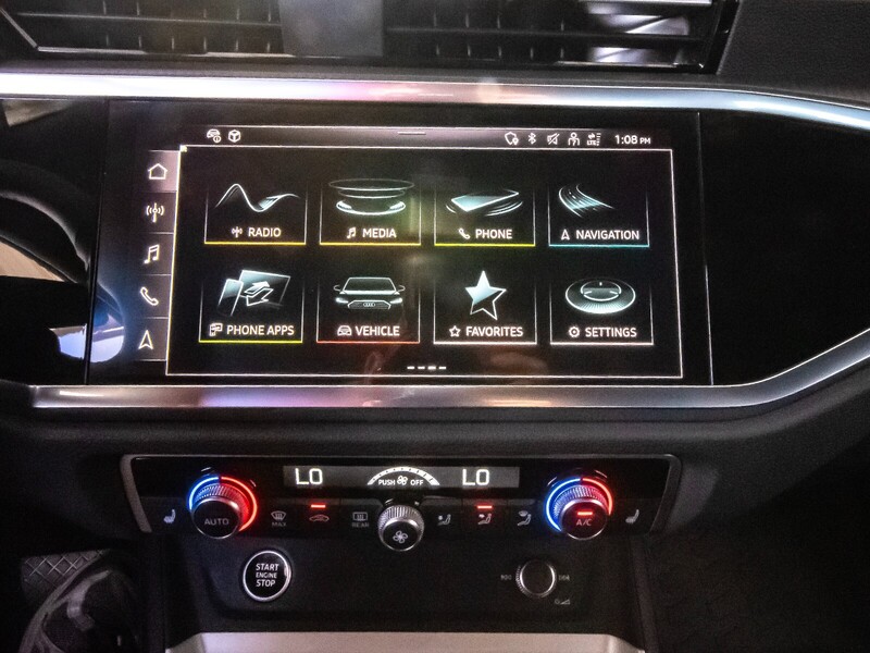 2024 Audi Q3 45 TFSI S line Premium photo 20