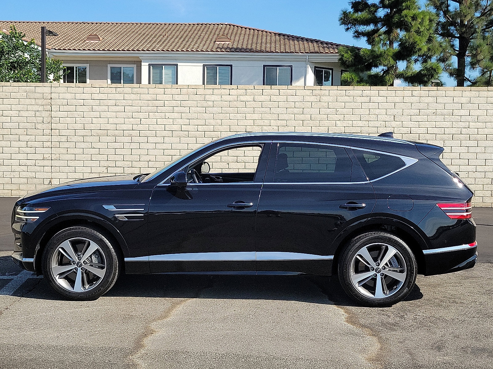 2023 Genesis GV80 2.5T Advanced photo 23