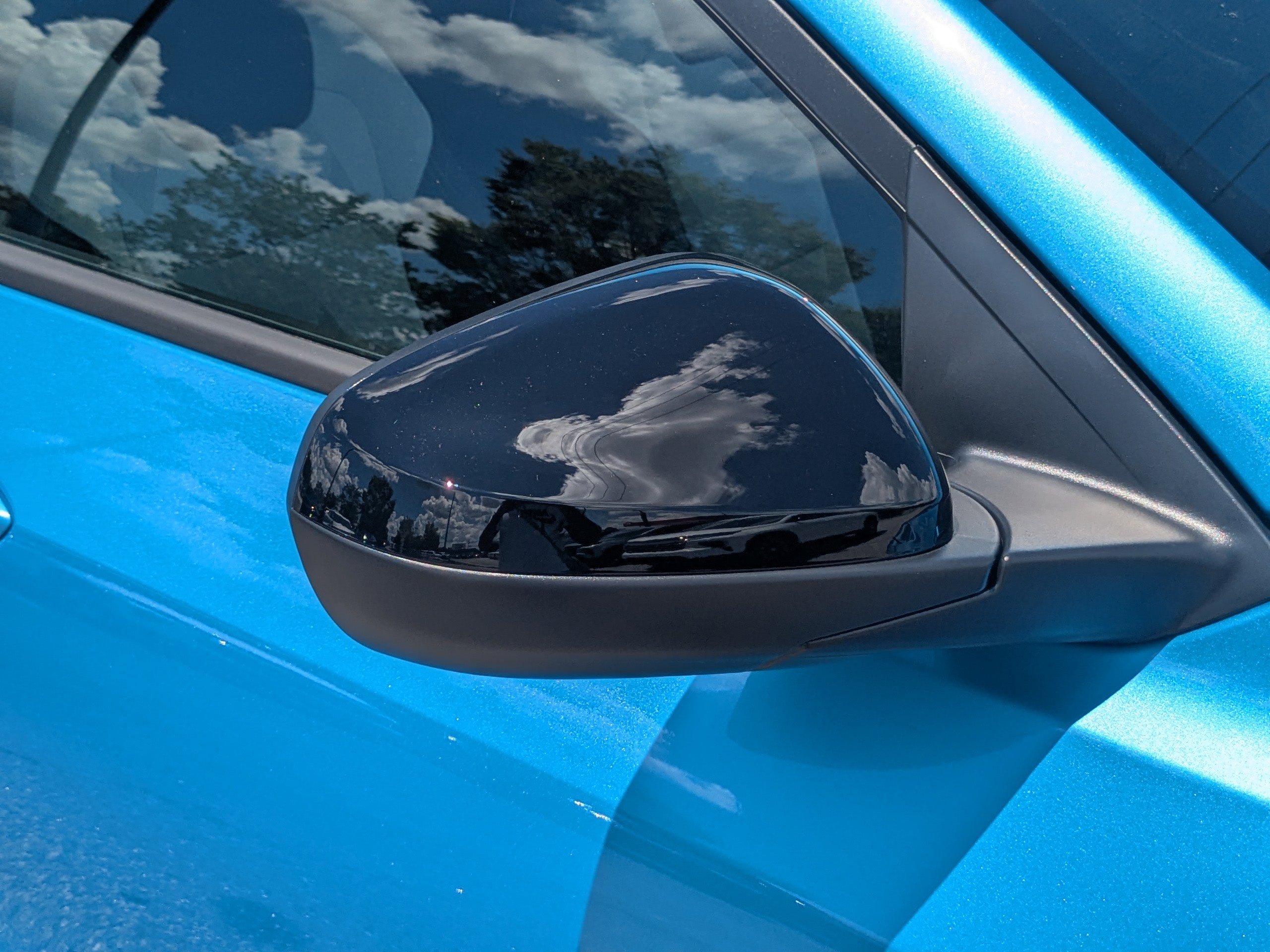2025 Chevrolet Trax photo 12