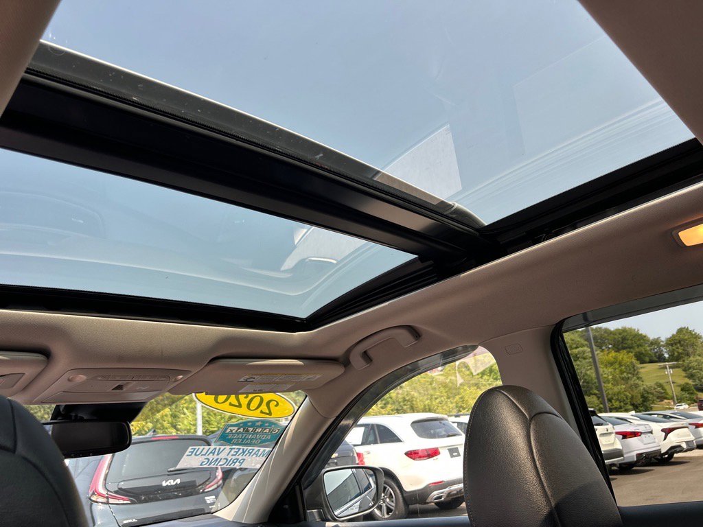 2020 Nissan Rogue SL photo 14