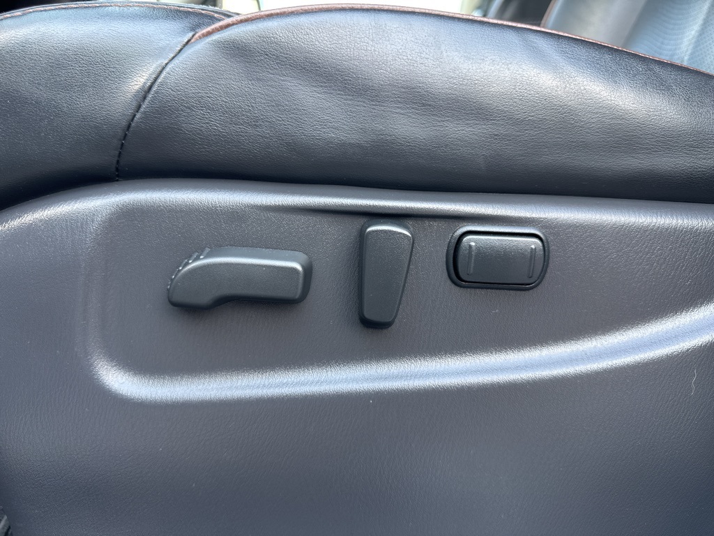 2019 Nissan Armada SL photo 33